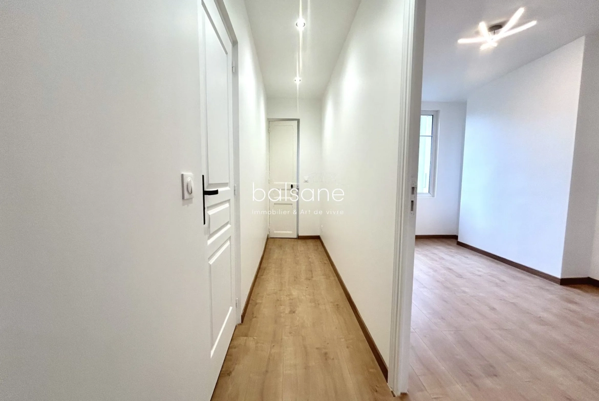 Appartement à vendre à Dieppe – Charme ancien et modernité au centre-ville 