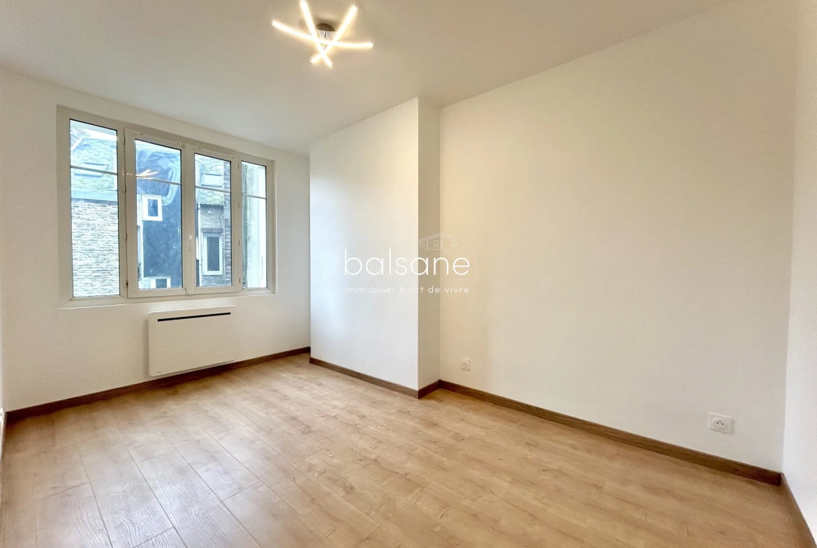 Appartement à vendre à Dieppe – Charme ancien et modernité au centre-ville 