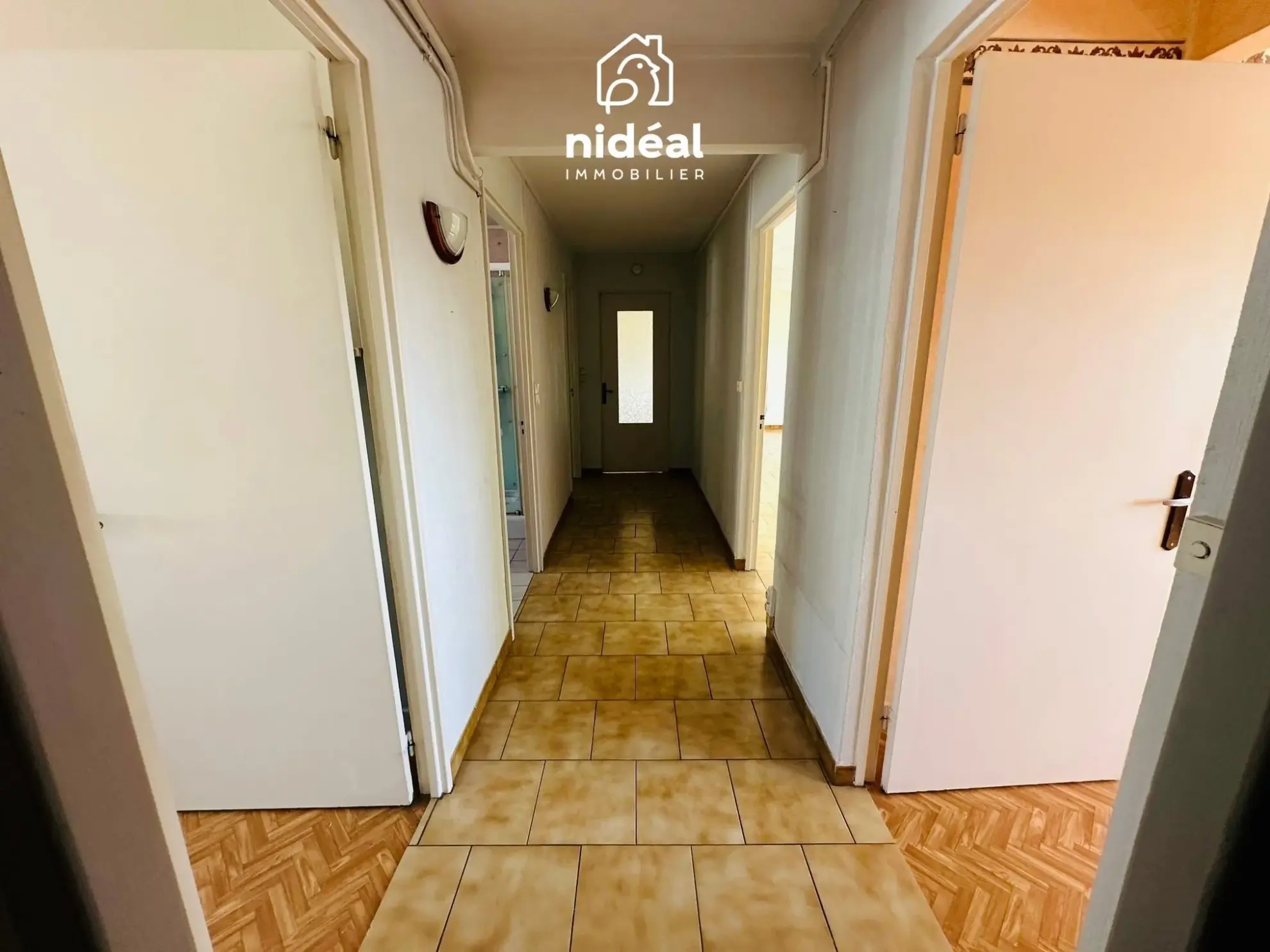 Appartement à vendre à Maubeuge - 99 m², 2 chambres, centre-ville 