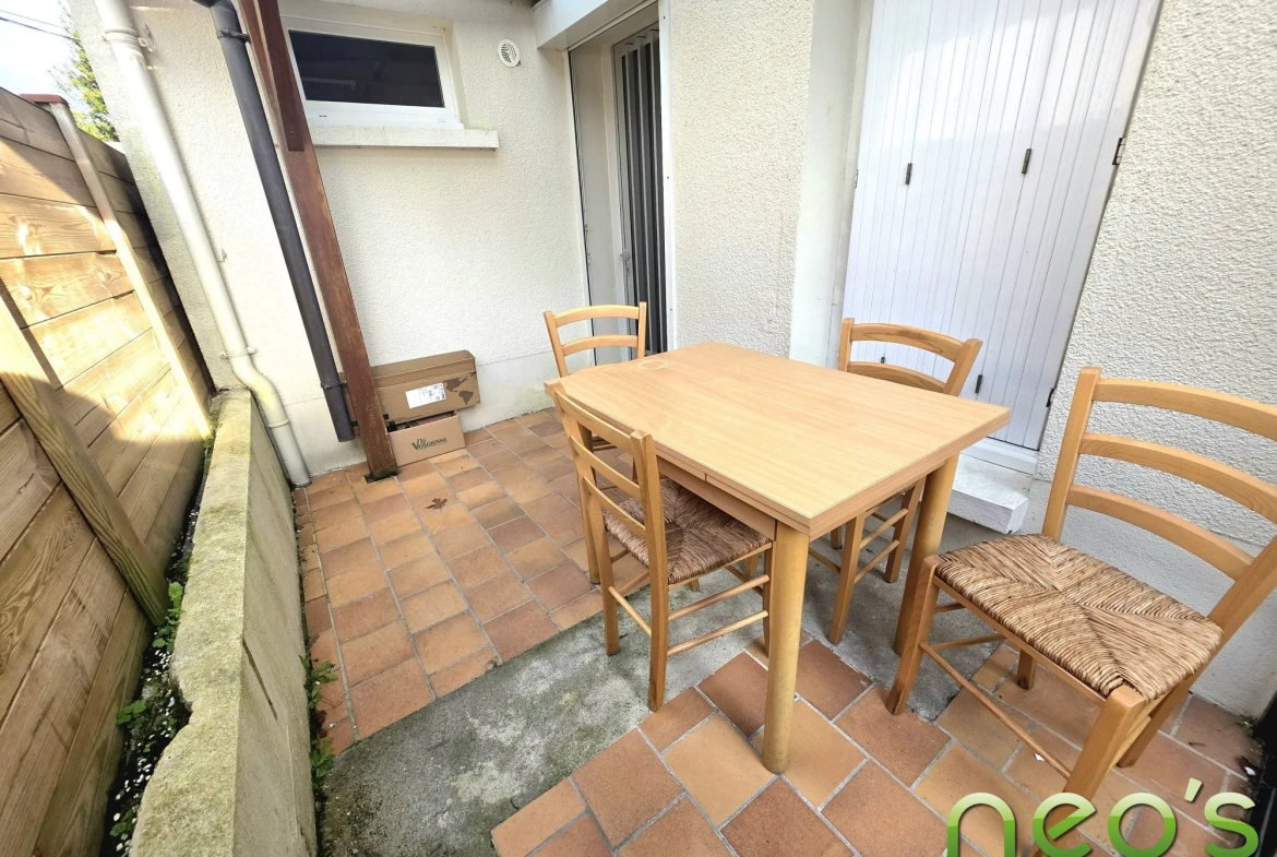 Maison à vendre à Cholet – 2 chambres, terrasse, 47 m² 