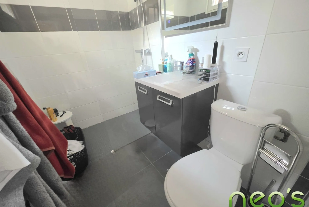Maison à vendre à Cholet – 2 chambres, terrasse, 47 m² 