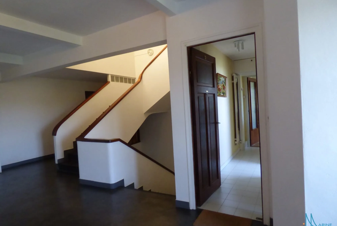 Appartement 3 pièces lumineux proche Dieppe avec garage et cave 