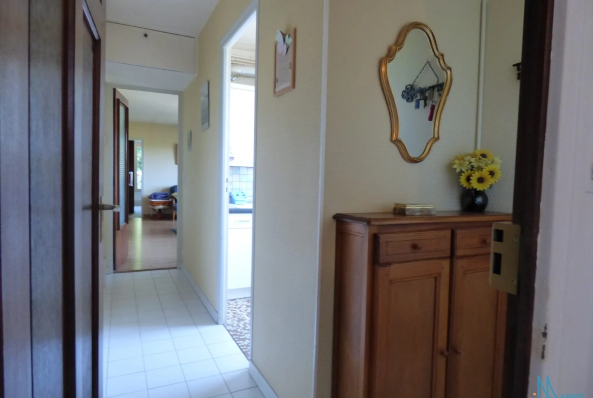 Appartement 3 pièces lumineux proche Dieppe avec garage et cave 