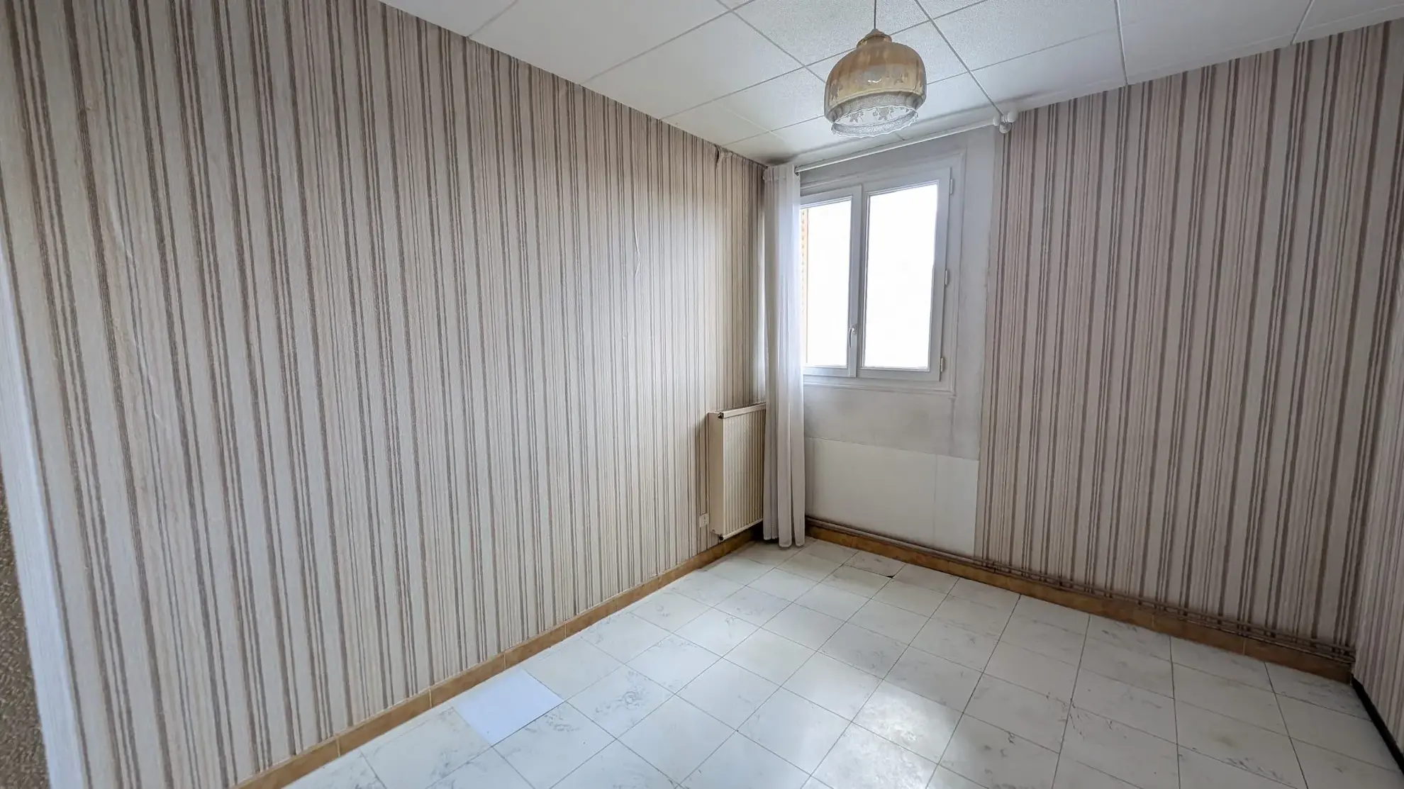 Maison familiale 4 chambres à vendre à Le Cendre, calme et vue Puy-de-Dôme 