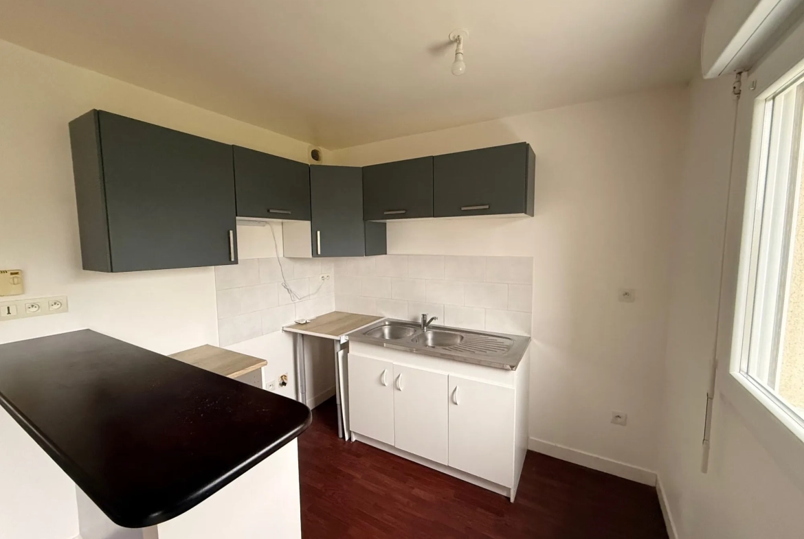 Maison récente avec terrasse et jardin à Béguard – 62 m² 