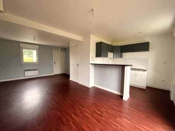 Maison récente avec terrasse et jardin à Béguard – 62 m²