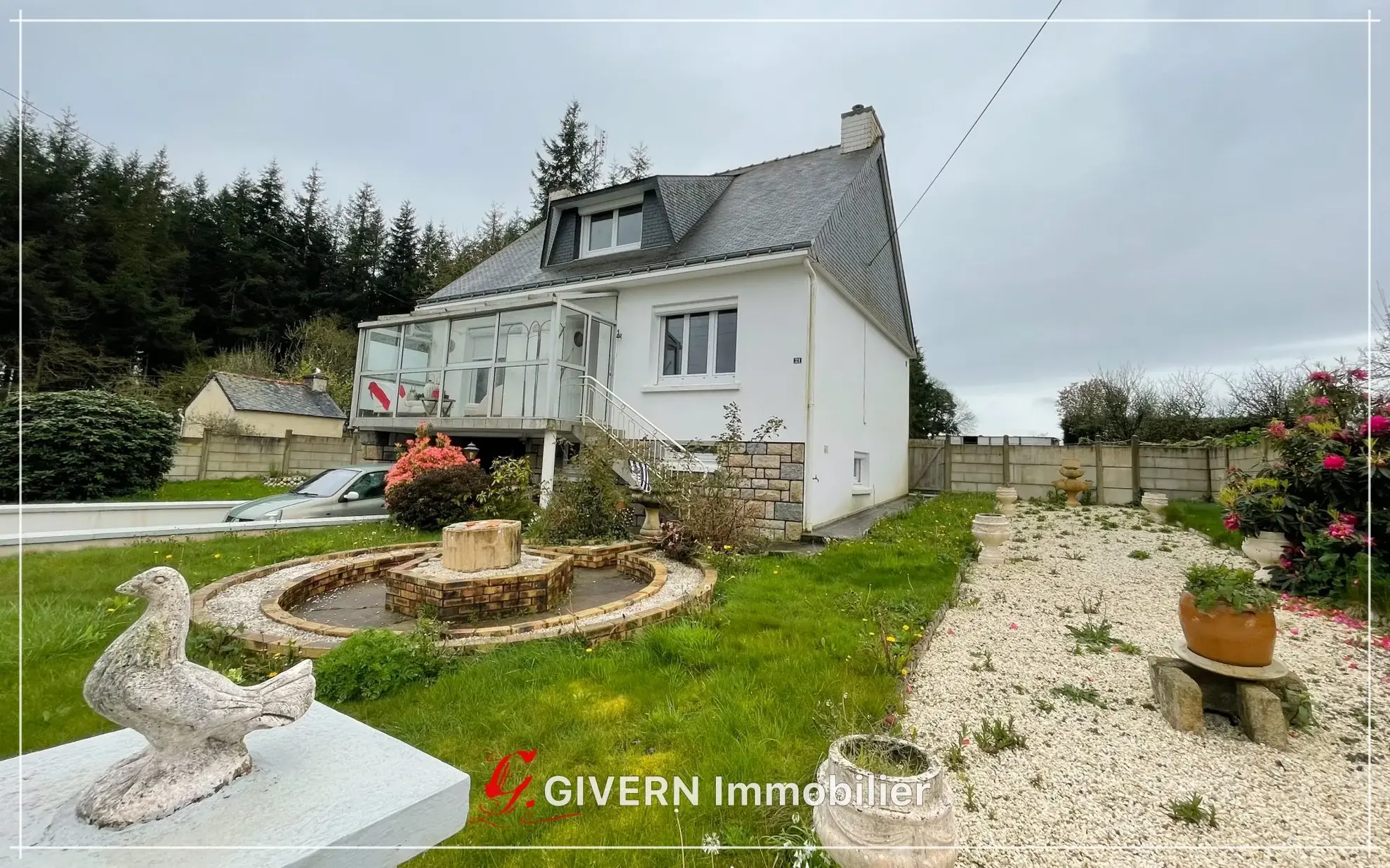 Maison à vendre à Le Croisty de 82 m² avec grand terrain et potentiel de rénovation 