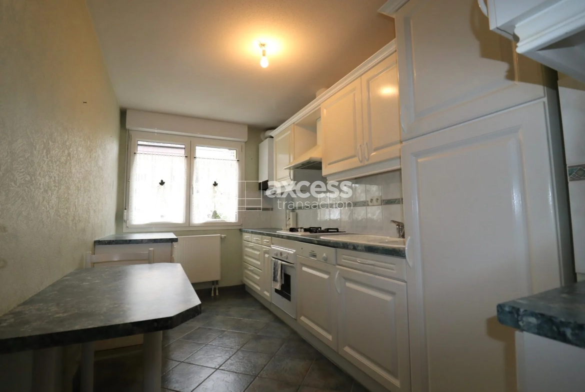 Bel appartement 3/4 pièces avec terrasse et garage à Soufflenheim 