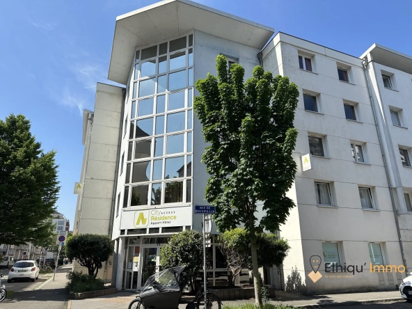Appartement F2 à Strasbourg avec ascenseur et emplacement idéal