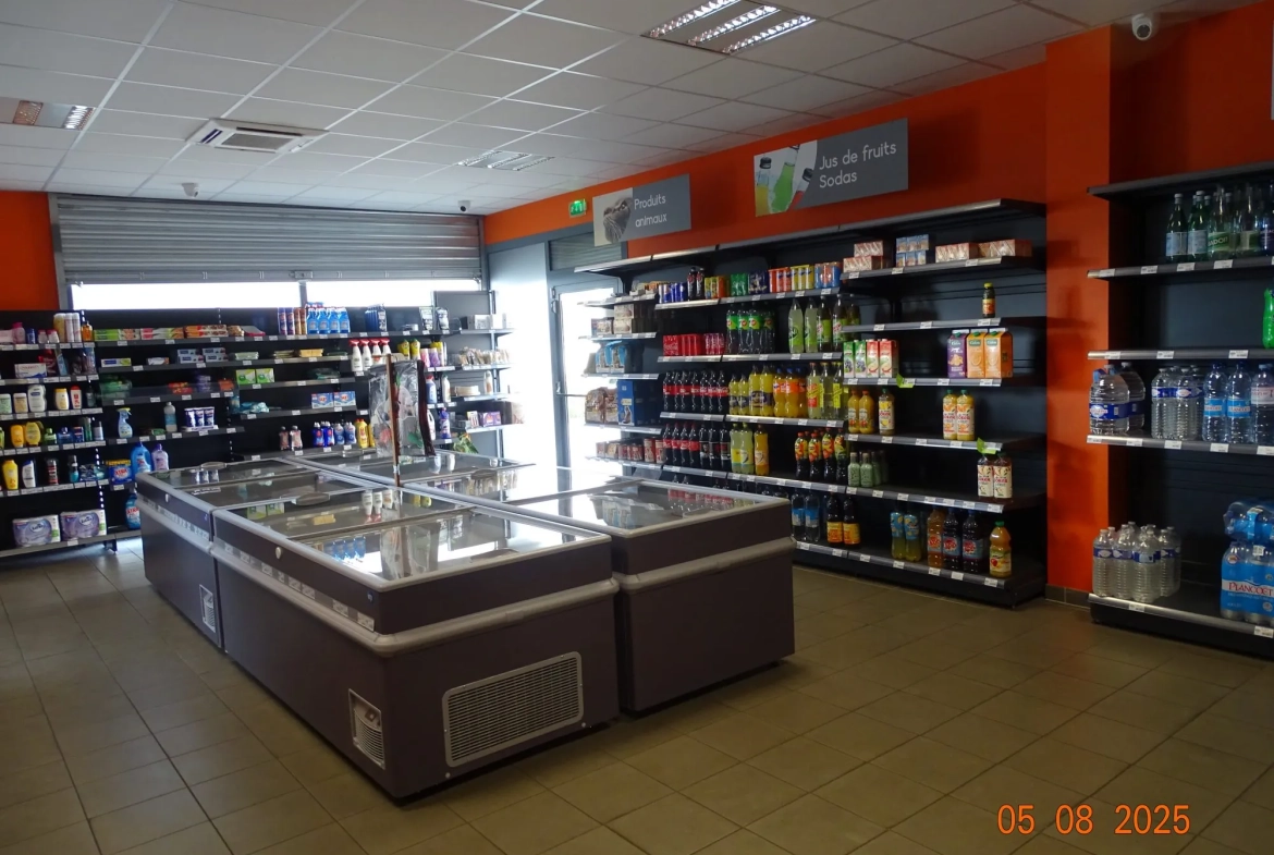 Superette de 230 m² à Saint-Malo à vendre, excellente opportunité commerciale 