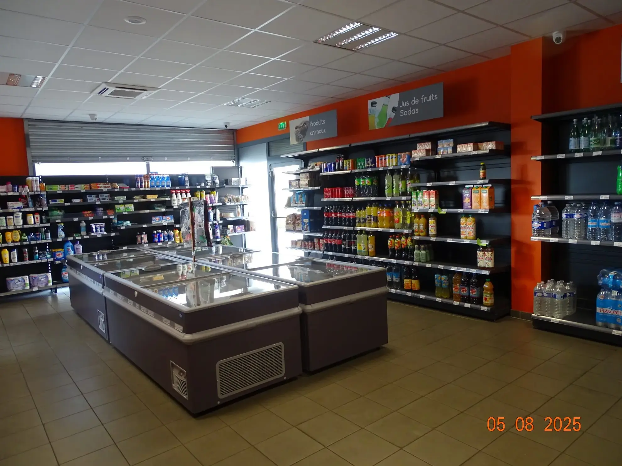 Superette de 230 m² à Saint-Malo à vendre, excellente opportunité commerciale 