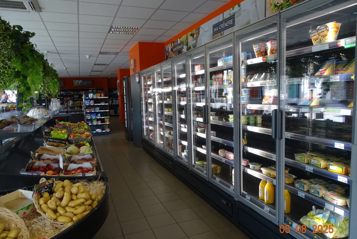 Superette de 230 m² à Saint-Malo à vendre, excellente opportunité commerciale 