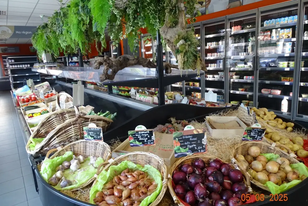Superette de 230 m² à Saint-Malo à vendre, excellente opportunité commerciale 