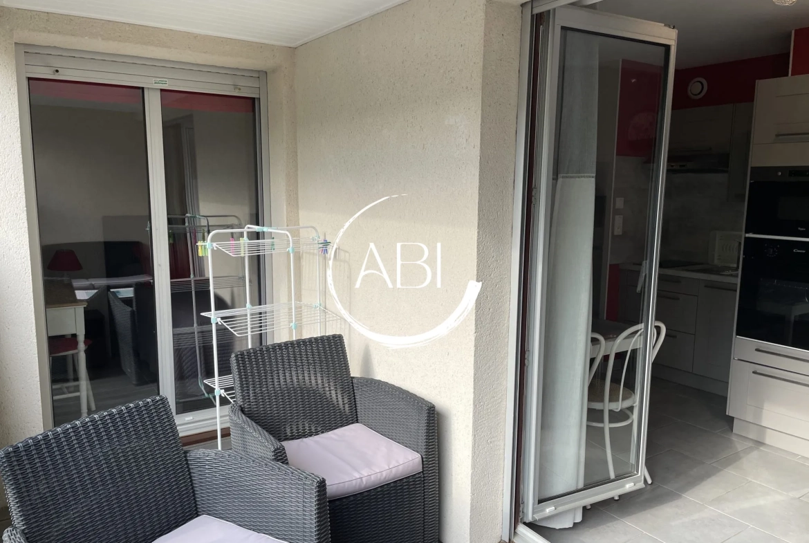 Vente d'un studio meublé de 26 m² avec loggia et parking à Bagnoles de l'Orne 