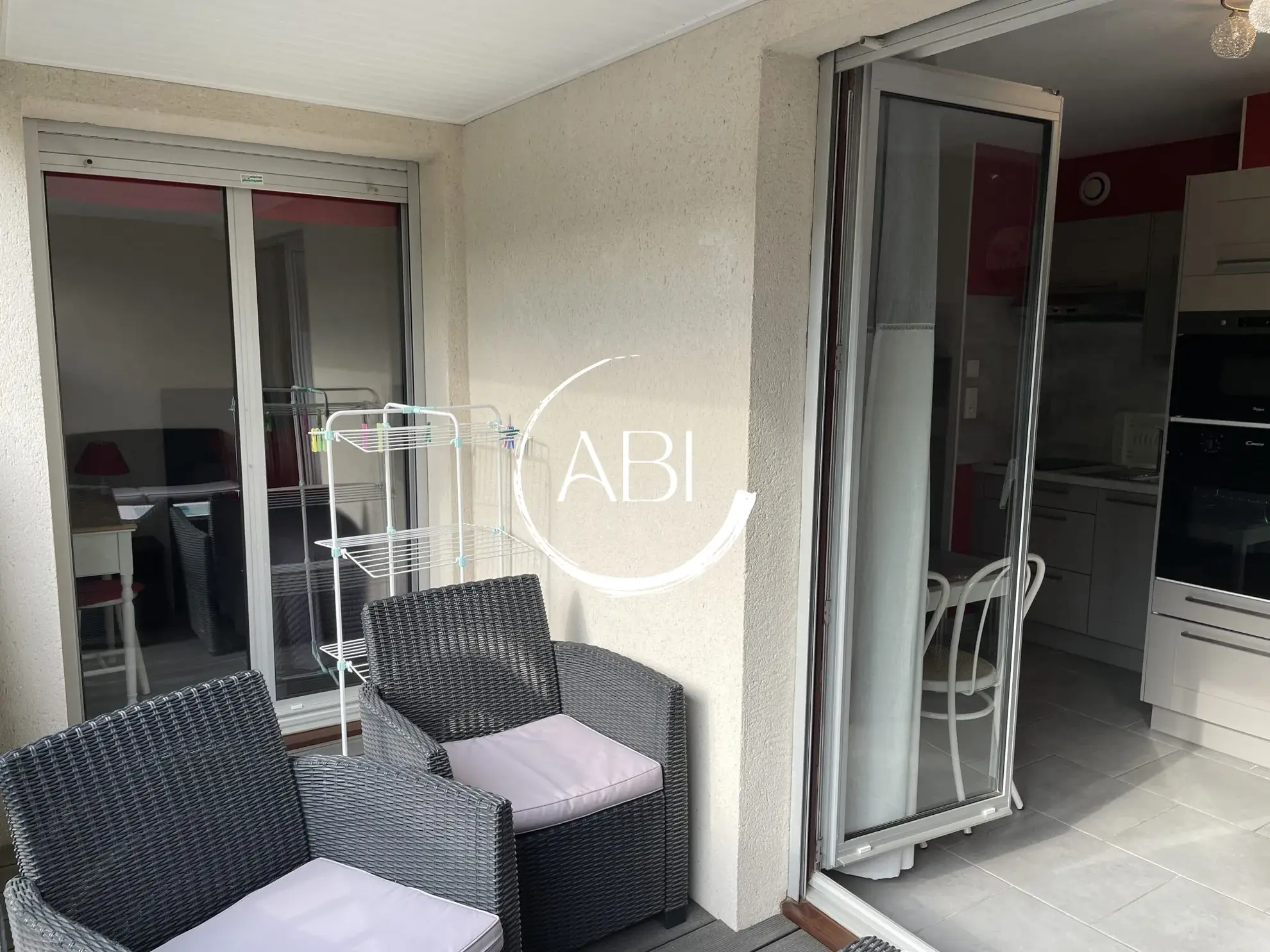 Vente d'un studio meublé de 26 m² avec loggia et parking à Bagnoles de l'Orne 