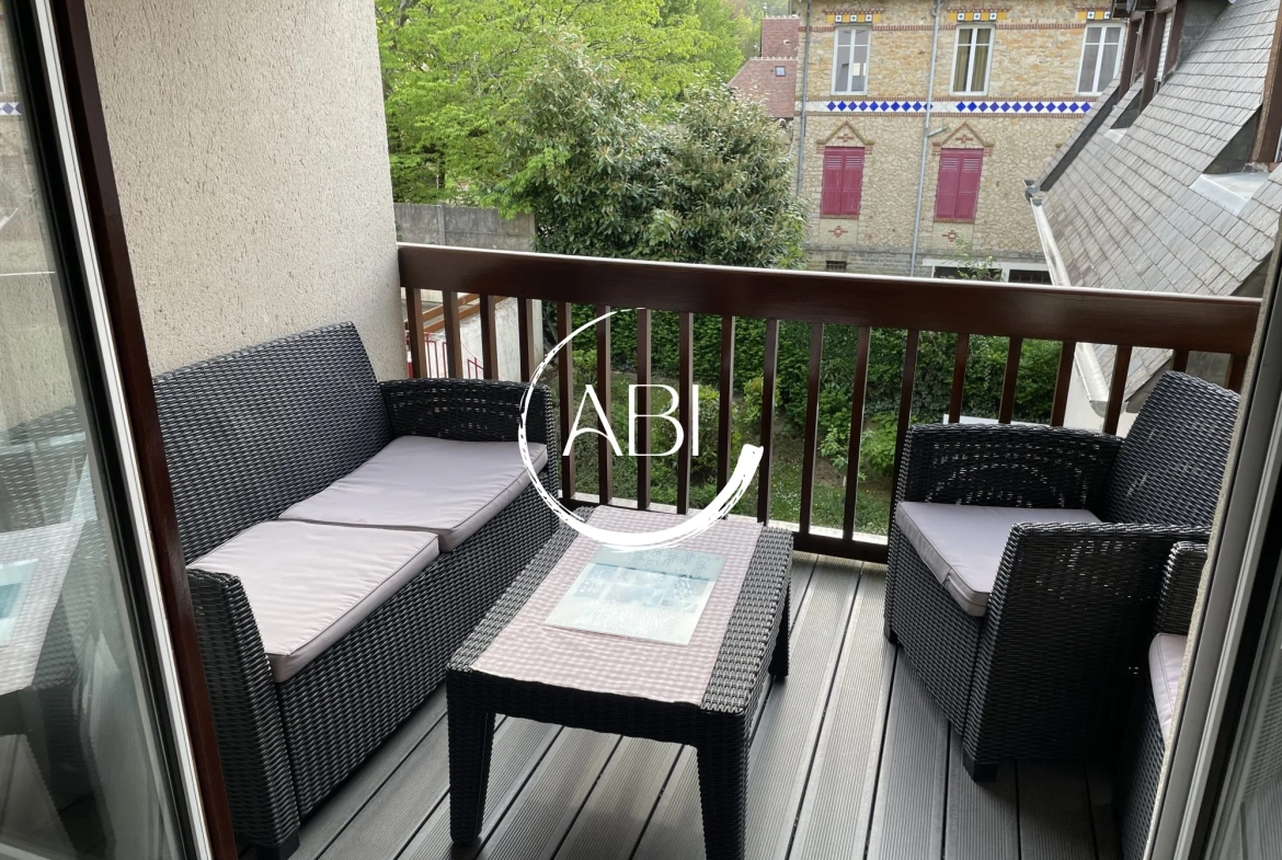 Vente d'un studio meublé de 26 m² avec loggia et parking à Bagnoles de l'Orne 