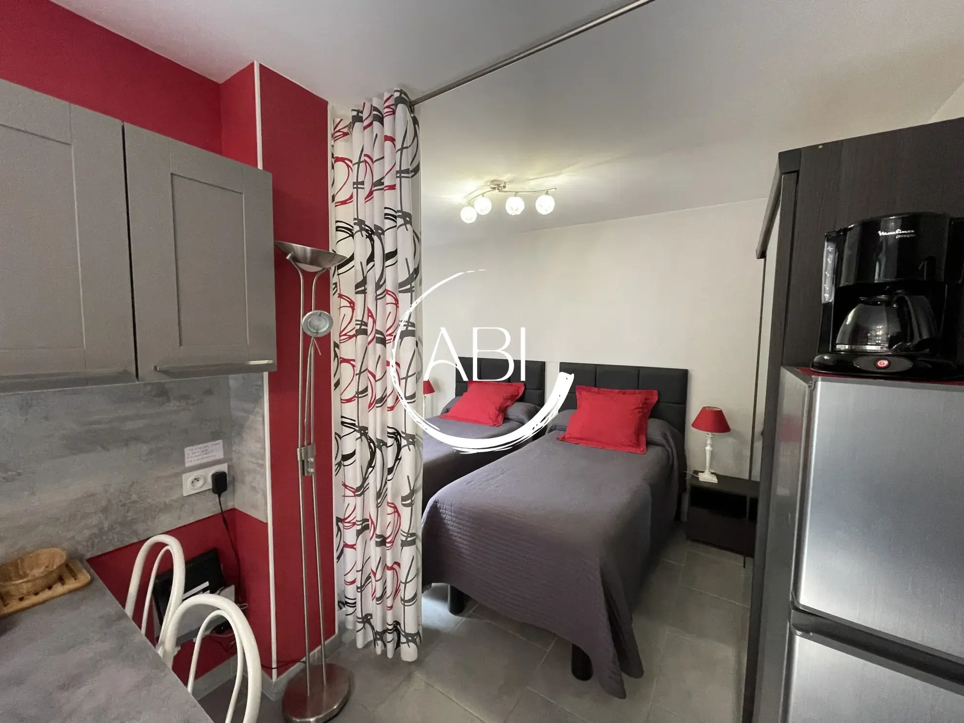 Vente d'un studio meublé de 26 m² avec loggia et parking à Bagnoles de l'Orne 