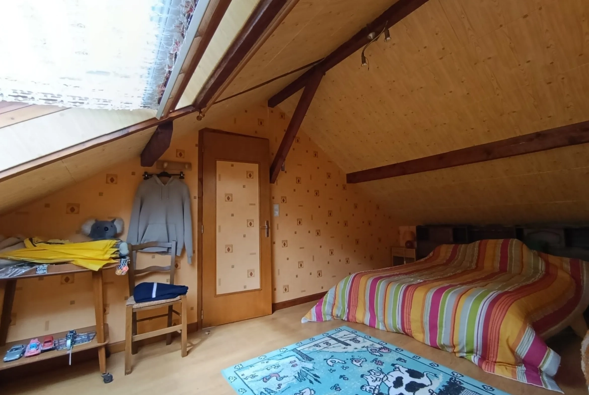Vente de pavillon 4 chambres avec jardin à Aubusson 