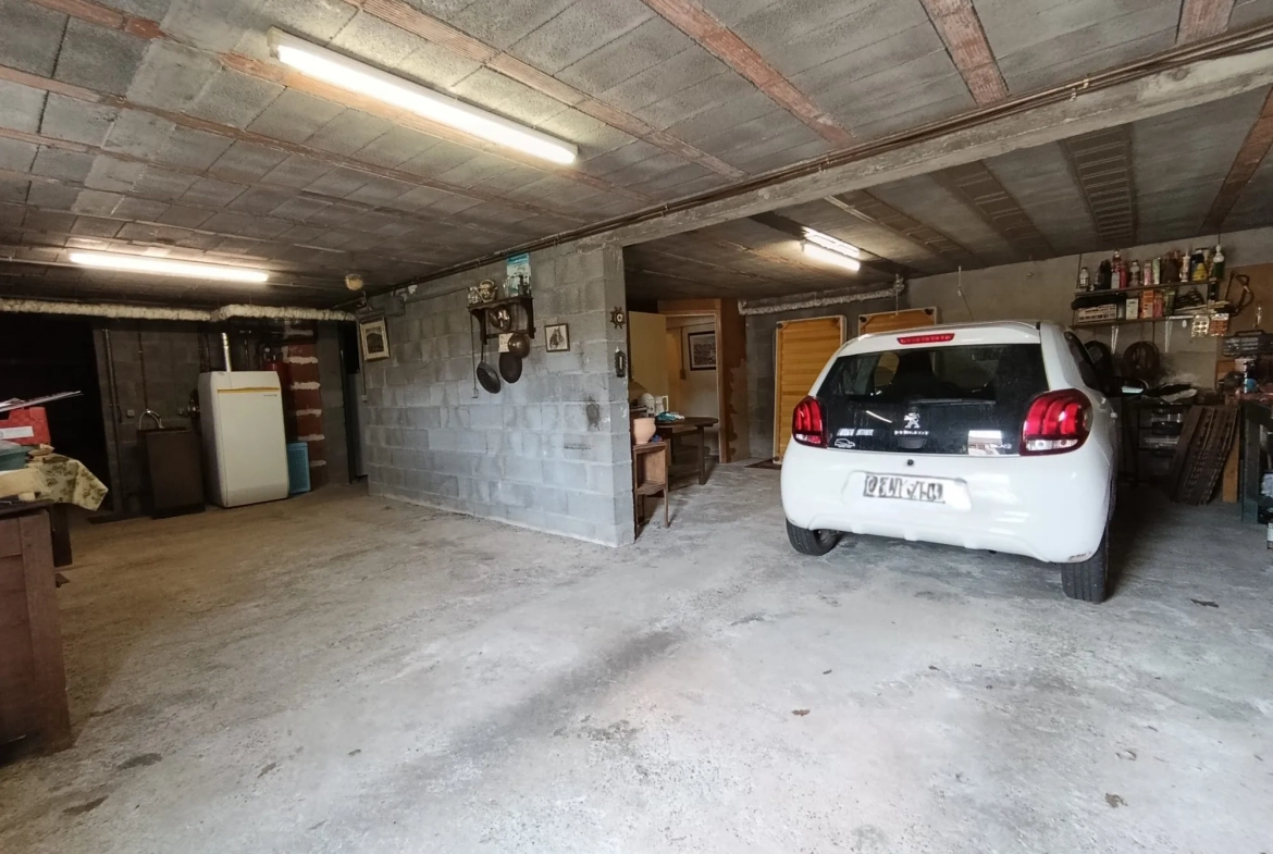 Vente de pavillon 4 chambres avec jardin à Aubusson 