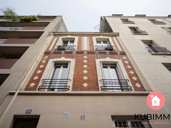 Appartement T2 à rénover au RDC dans le 18ème arrondissement de Paris