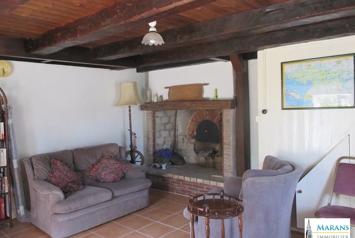 Gîte pièce de vie Vente d’un ensemble immobilier de deux maisons avec piscine à Sableau 
