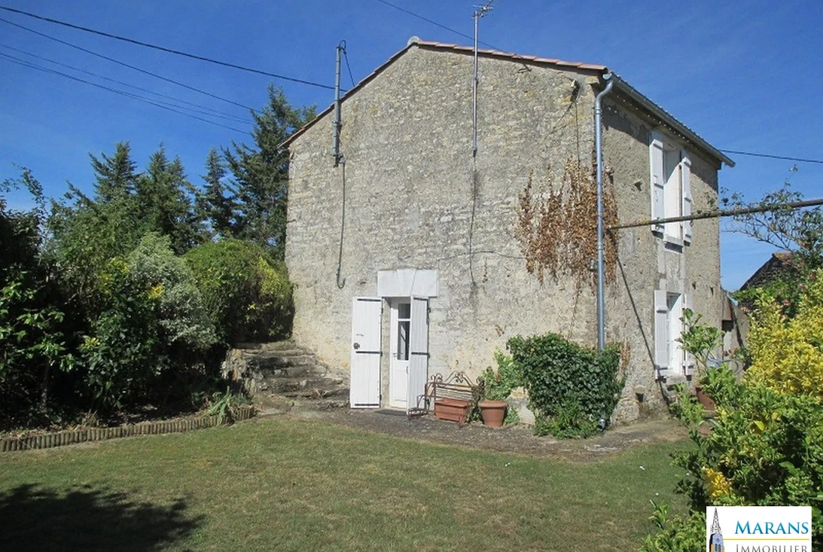 Gîte 45m² T3 Vente d’un ensemble immobilier de deux maisons avec piscine à Sableau 