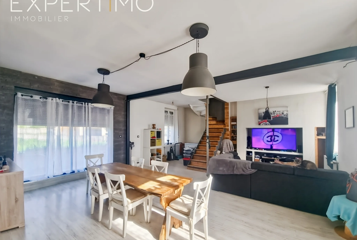 Maison à vendre à Woincourt - 110 m² avec 3 chambres et terrain clos de 2229 m² 