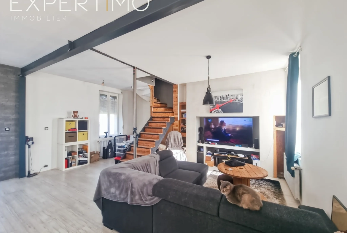Maison à vendre à Woincourt - 110 m² avec 3 chambres et terrain clos de 2229 m² 