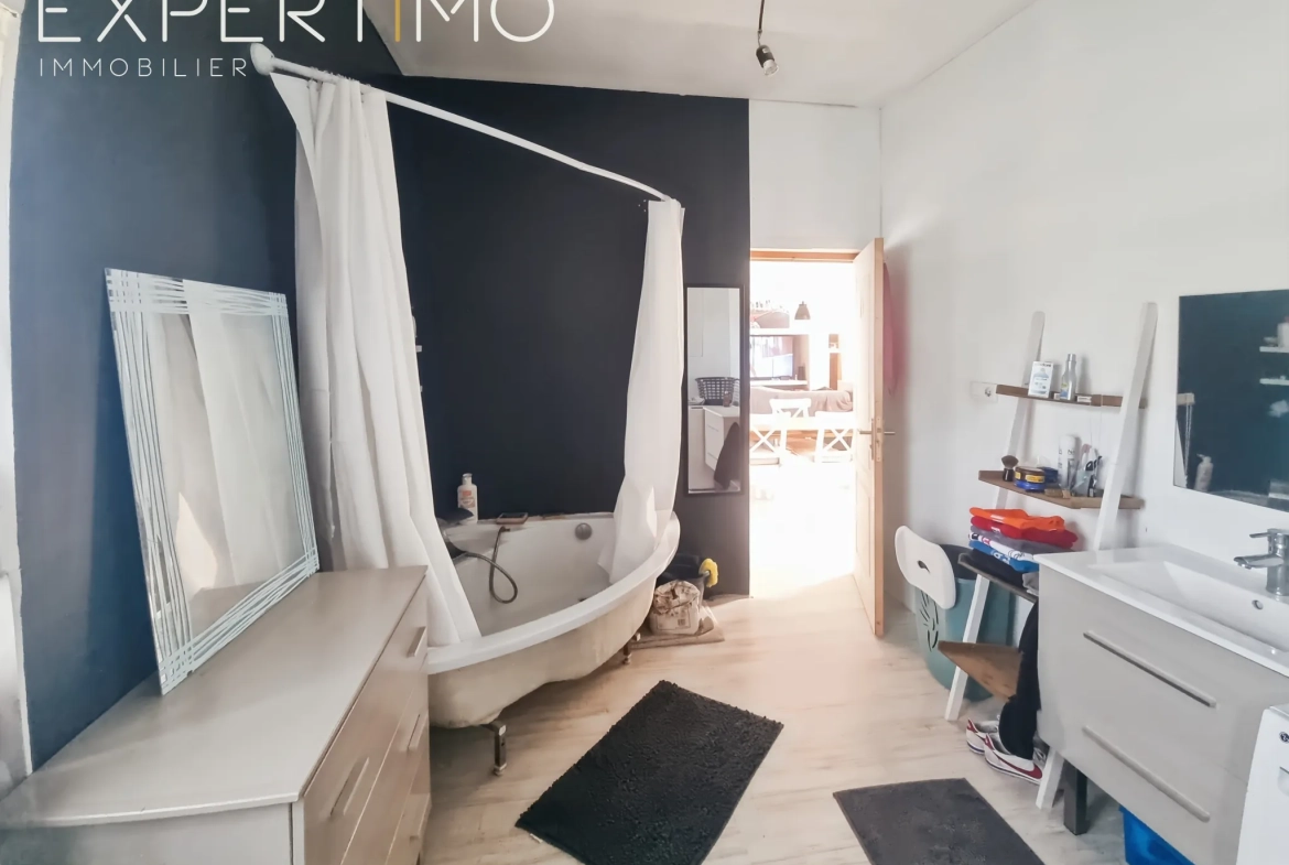 Maison à vendre à Woincourt - 110 m² avec 3 chambres et terrain clos de 2229 m² 