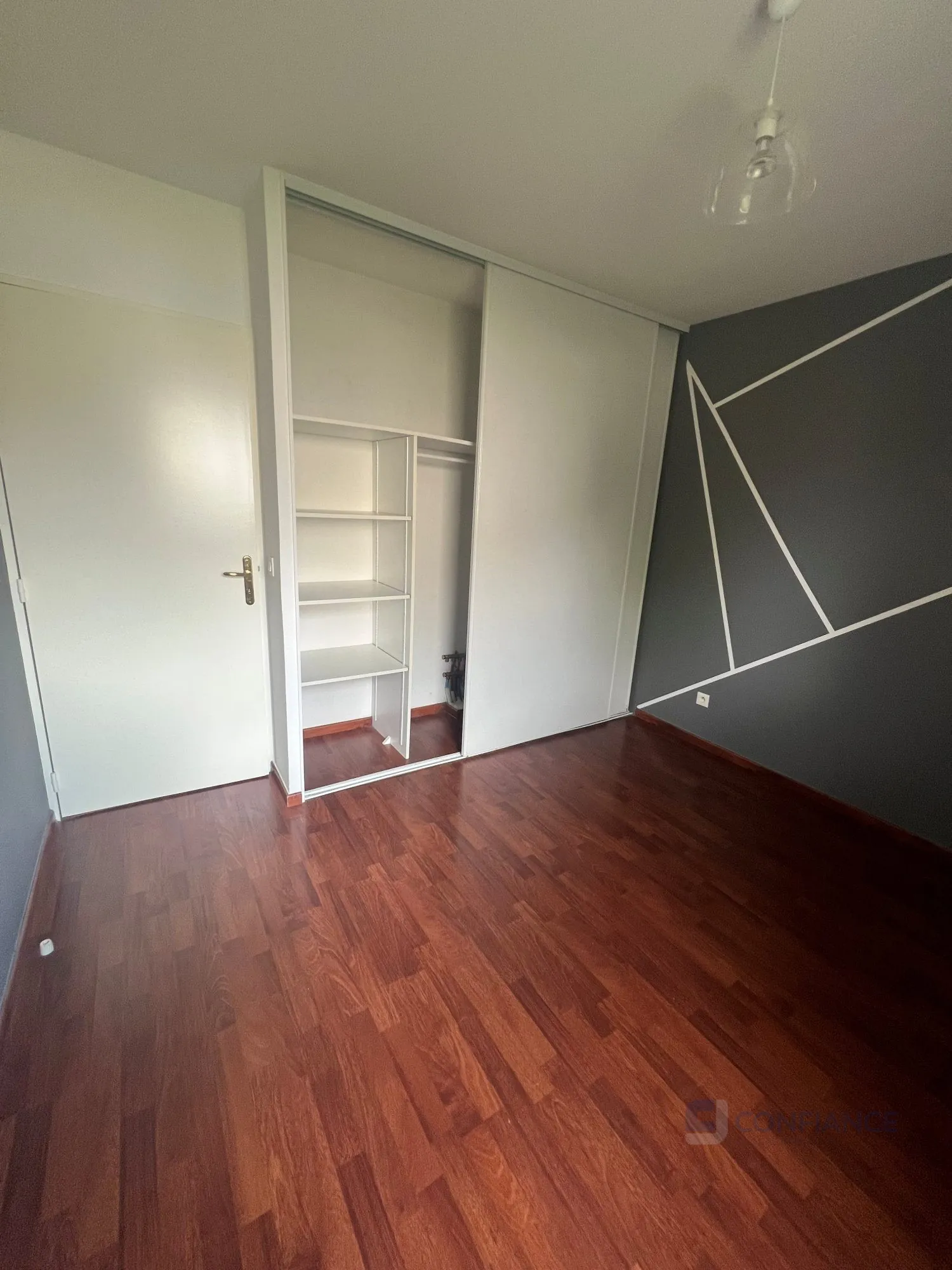 T2 en rez-de-jardin à vendre à Corbas – Résidence sécurisée et faibles charges 