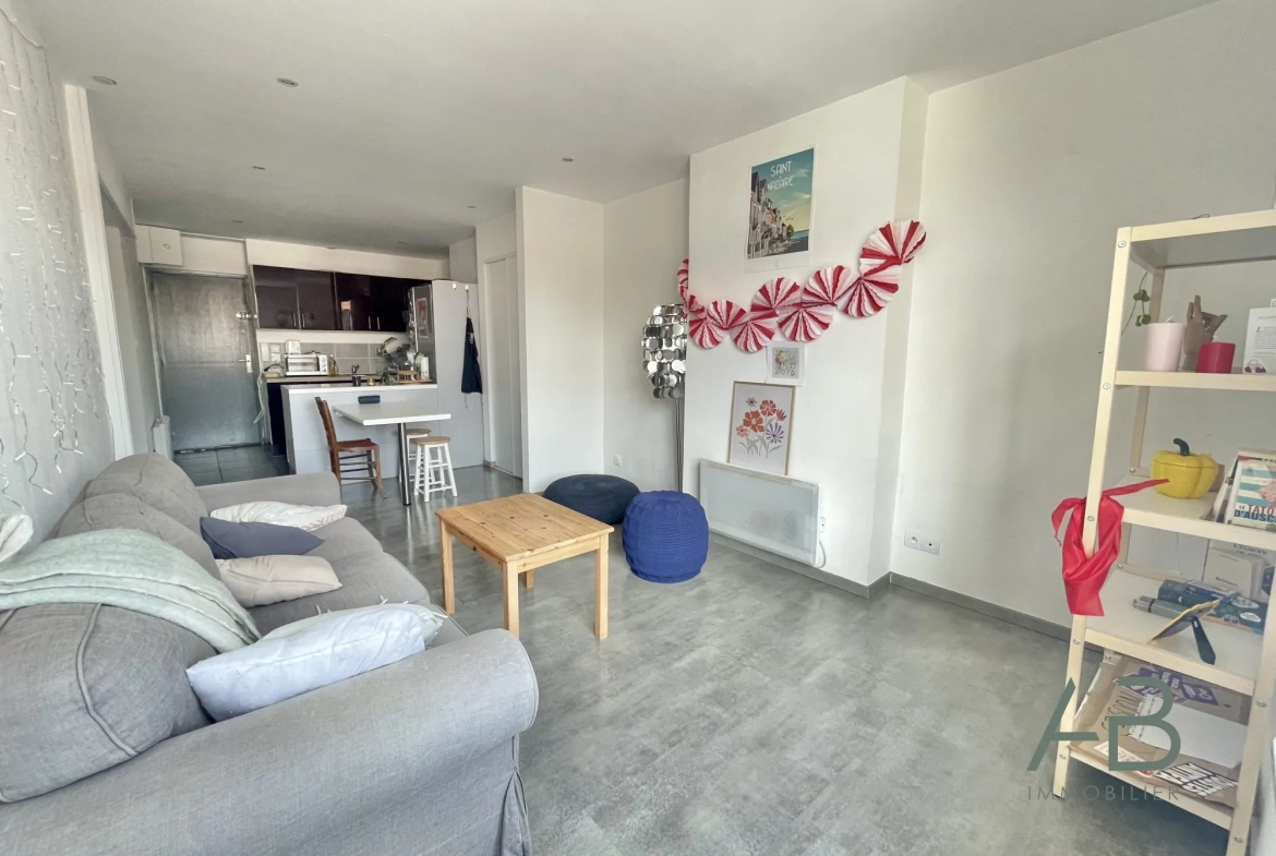 Bel appartement duplex T3 à Lille proche de la Faculté de Droit 