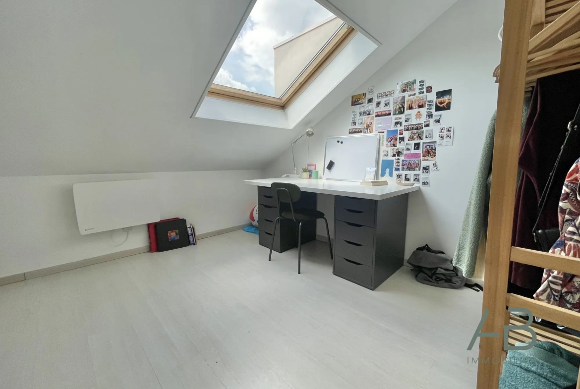 Bel appartement duplex T3 à Lille proche de la Faculté de Droit 