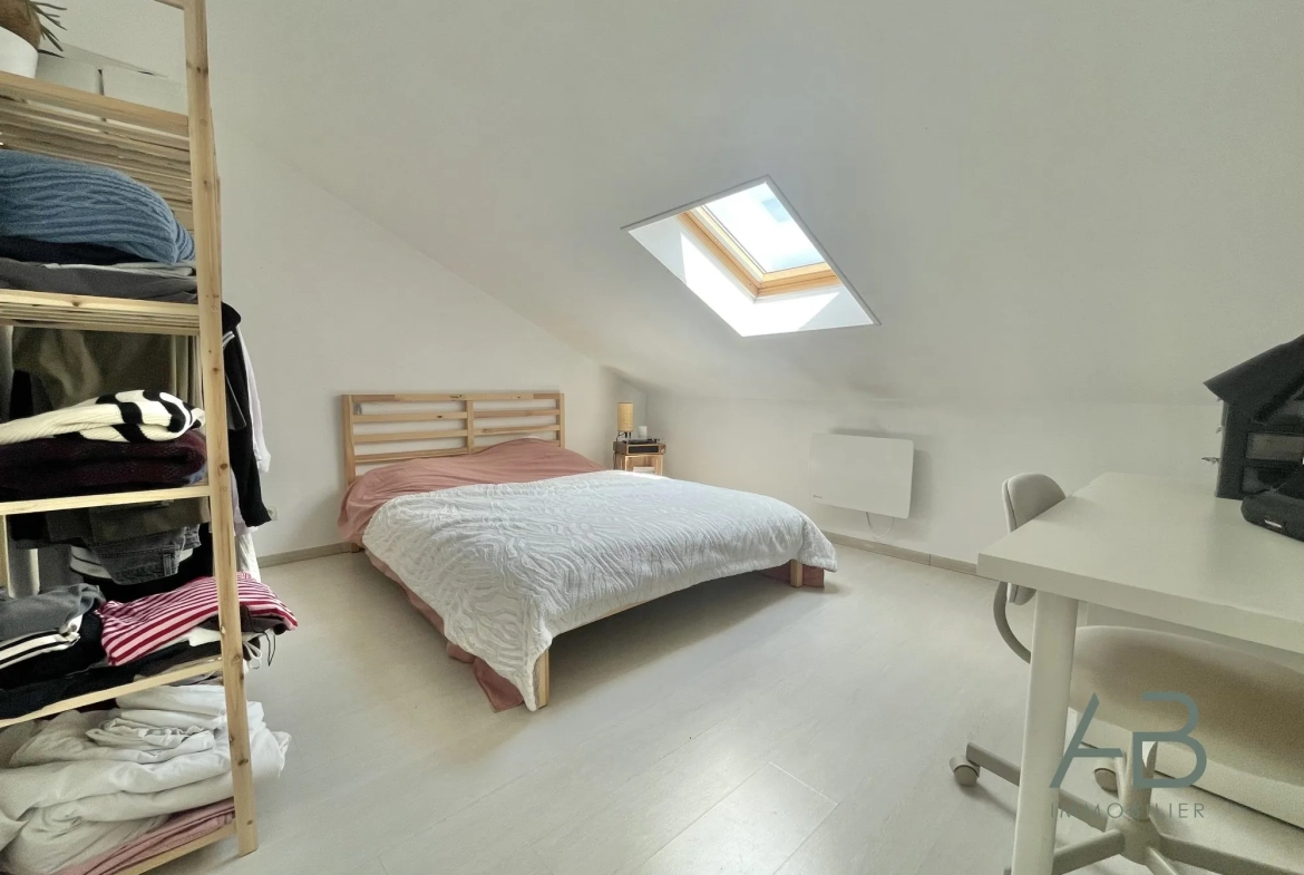 Bel appartement duplex T3 à Lille proche de la Faculté de Droit 