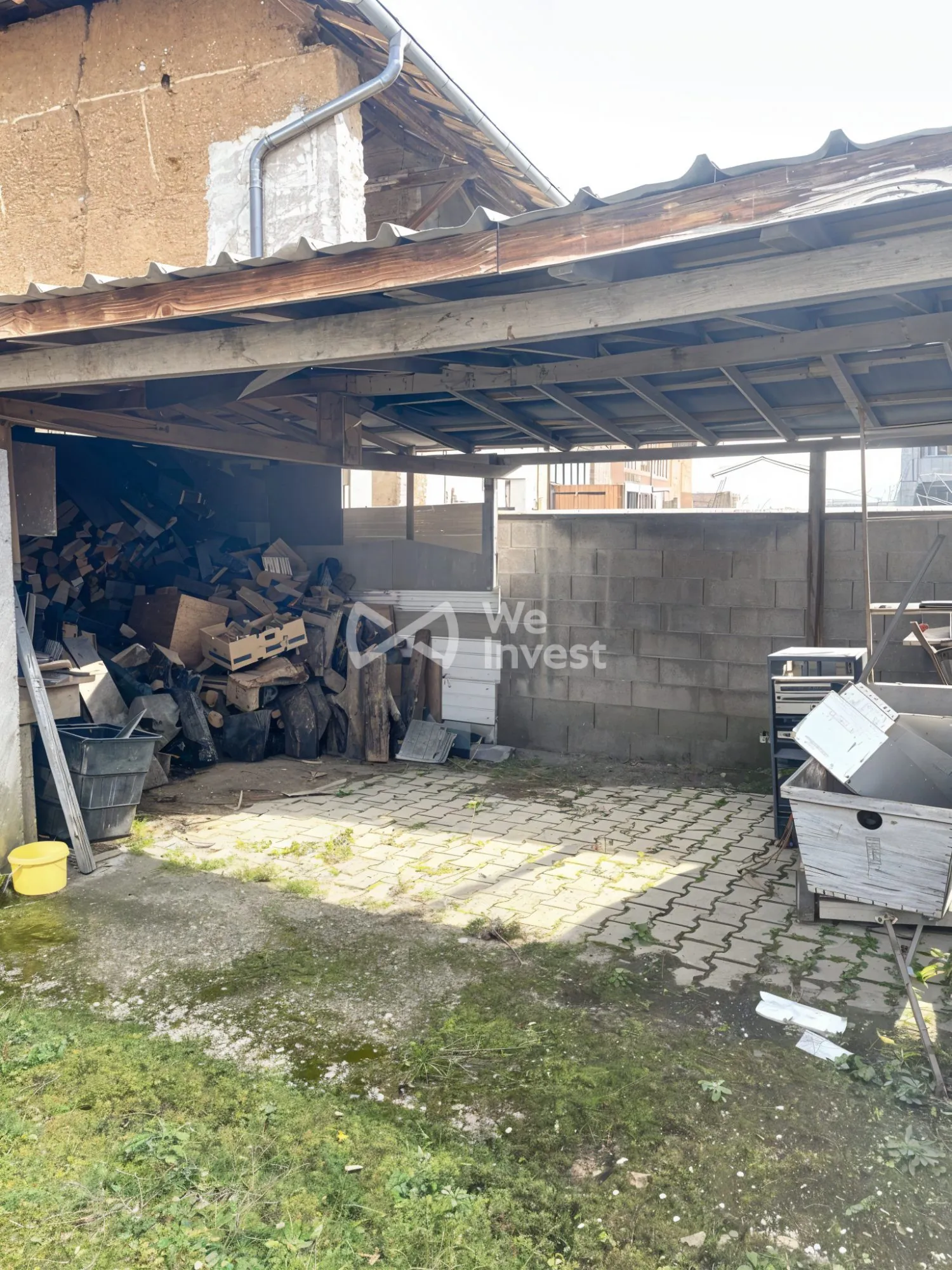 Appenti Maison à vendre à Saint-Savin avec grand potentiel de rénovation 