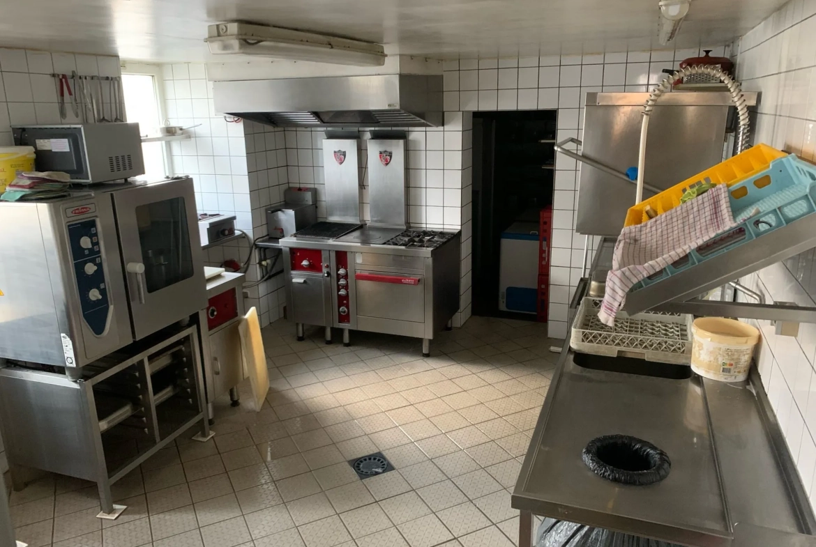 Fonds de commerce traiteur dans le pays de Barr avec emplacement privilégié 