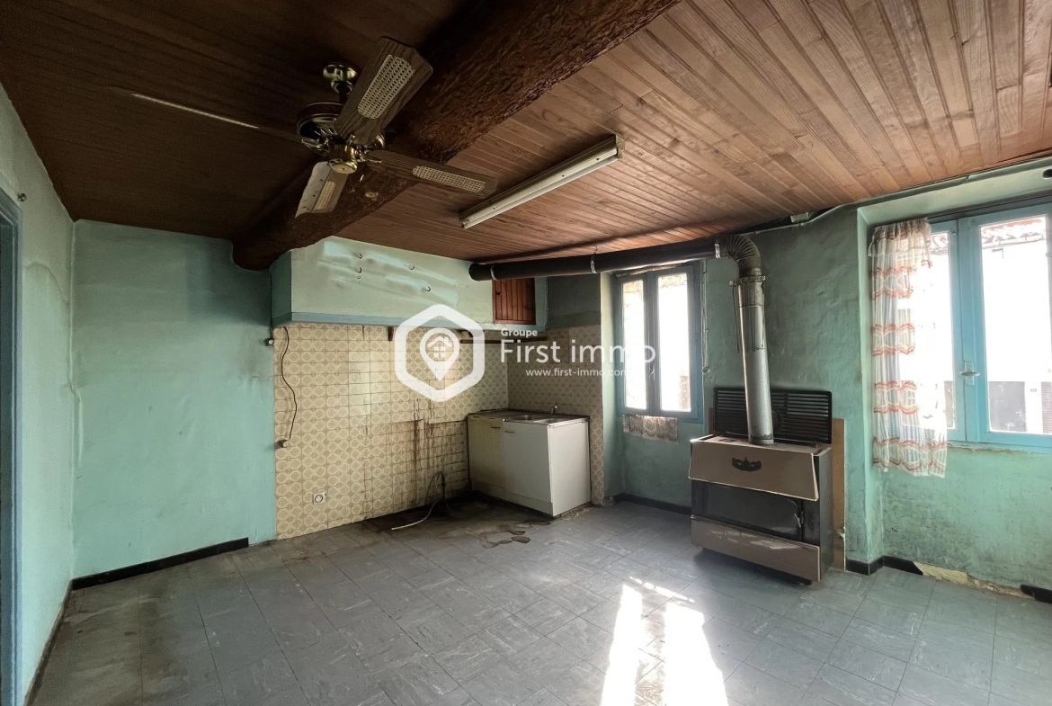 Maison de village charmante avec 3 chambres à Estagel, proche commodités 
