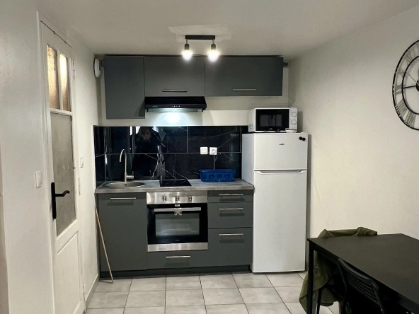 Charmant appartement T2 rénové à Meulan en Yvelines, proche gare, idéal premier achat ou investissement