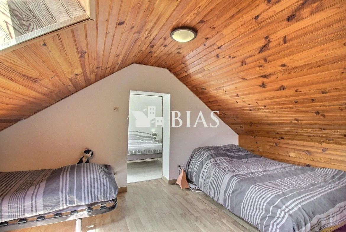 Belle maison familiale 3 chambres avec jardin proche Bernay 