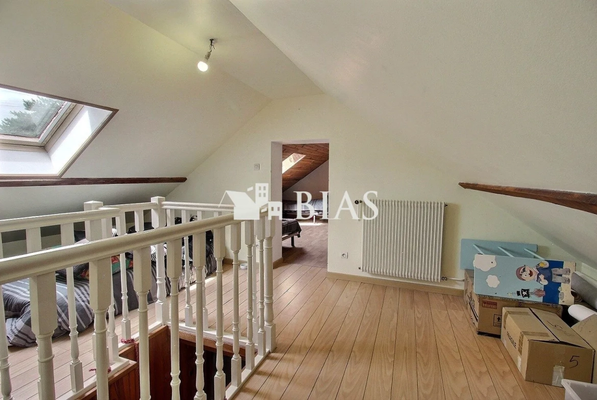 Belle maison familiale 3 chambres avec jardin proche Bernay 