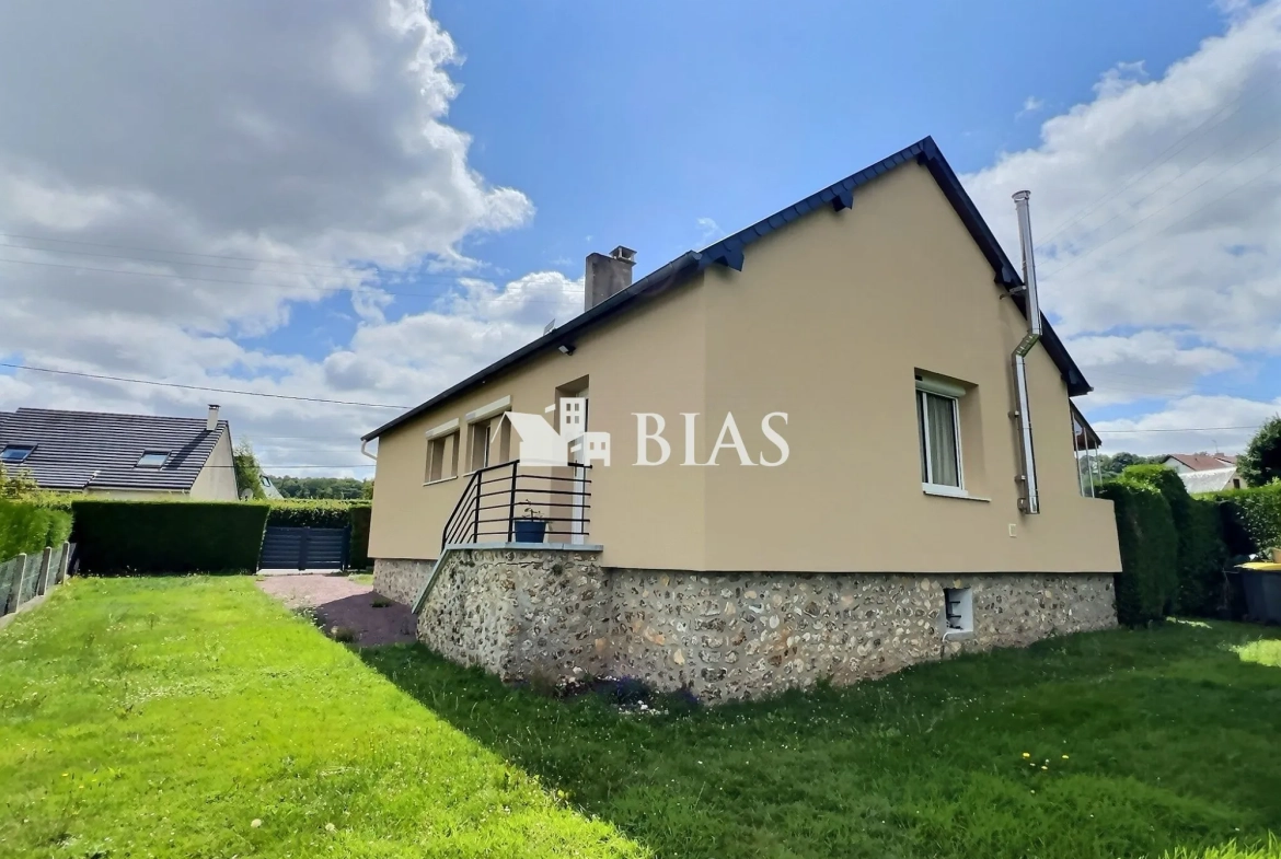 Belle maison familiale 3 chambres avec jardin proche Bernay 