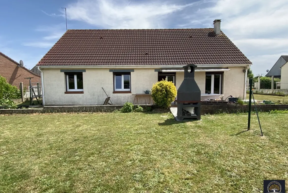Maison individuelle de plain-pied à Croisilles avec terrasse et garage 