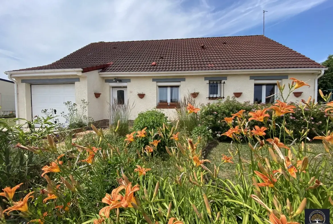 Maison individuelle de plain-pied à Croisilles avec terrasse et garage 