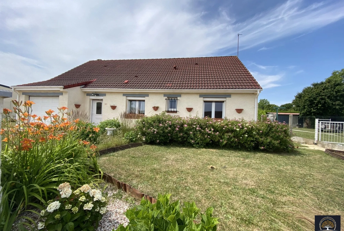 Maison individuelle de plain-pied à Croisilles avec terrasse et garage 