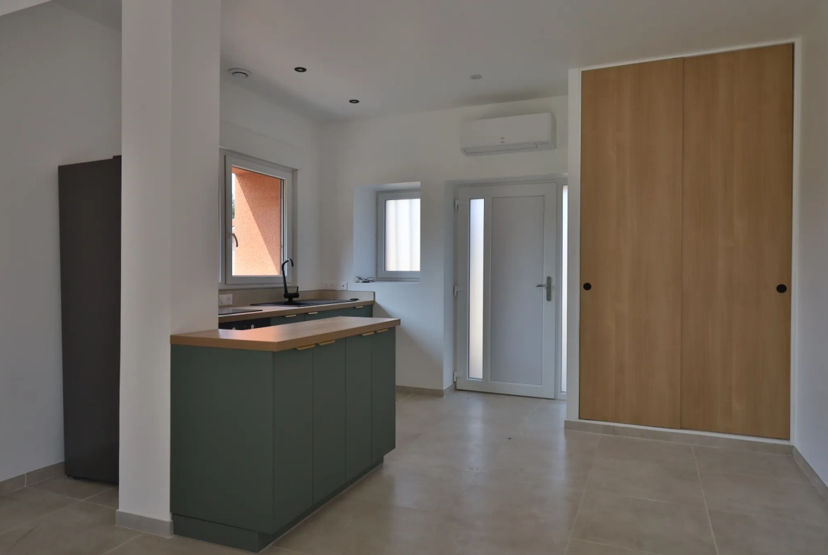 Appartement triplex à vendre de 61,40 m² avec garage et terrasse à Oytier-Saint-Oblas 