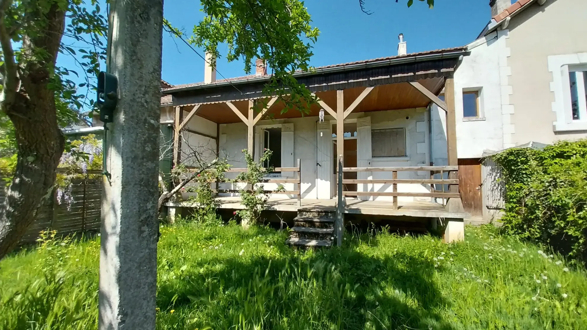 Maison à vendre à Périgueux dans le Quartier du Toulon avec potentiel de rénovation 