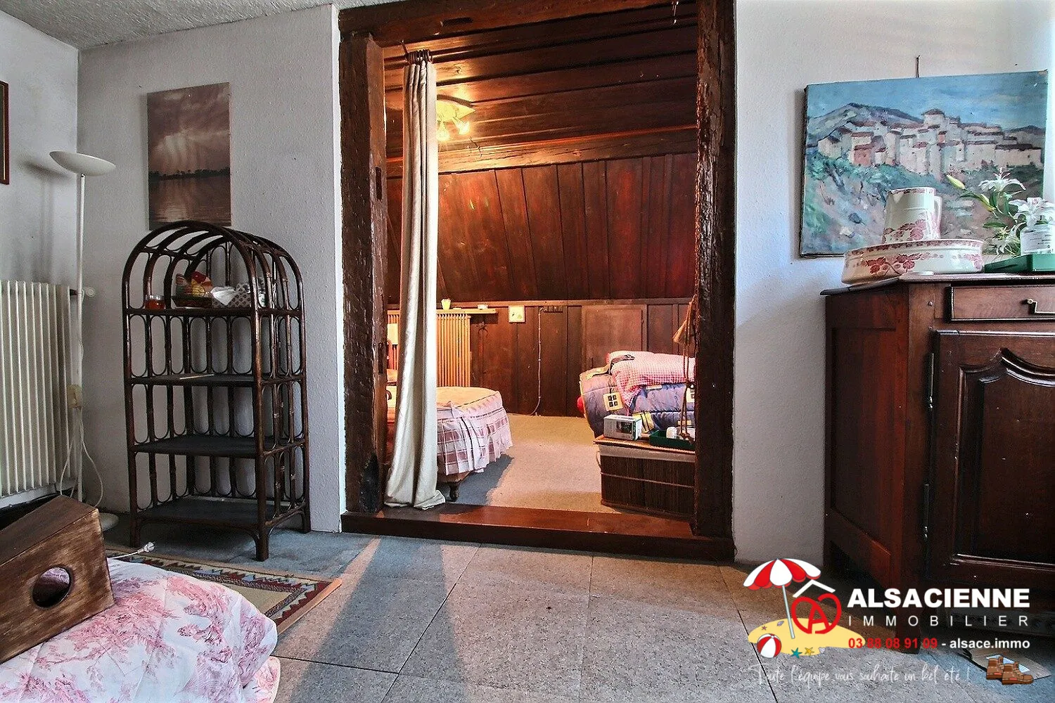 Spacieux appartement avec cave et garage à Barr, potentiel de rénovation 