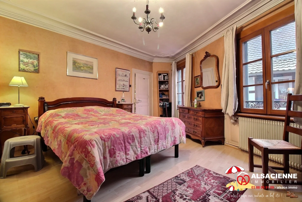 Spacieux appartement avec cave et garage à Barr, potentiel de rénovation 
