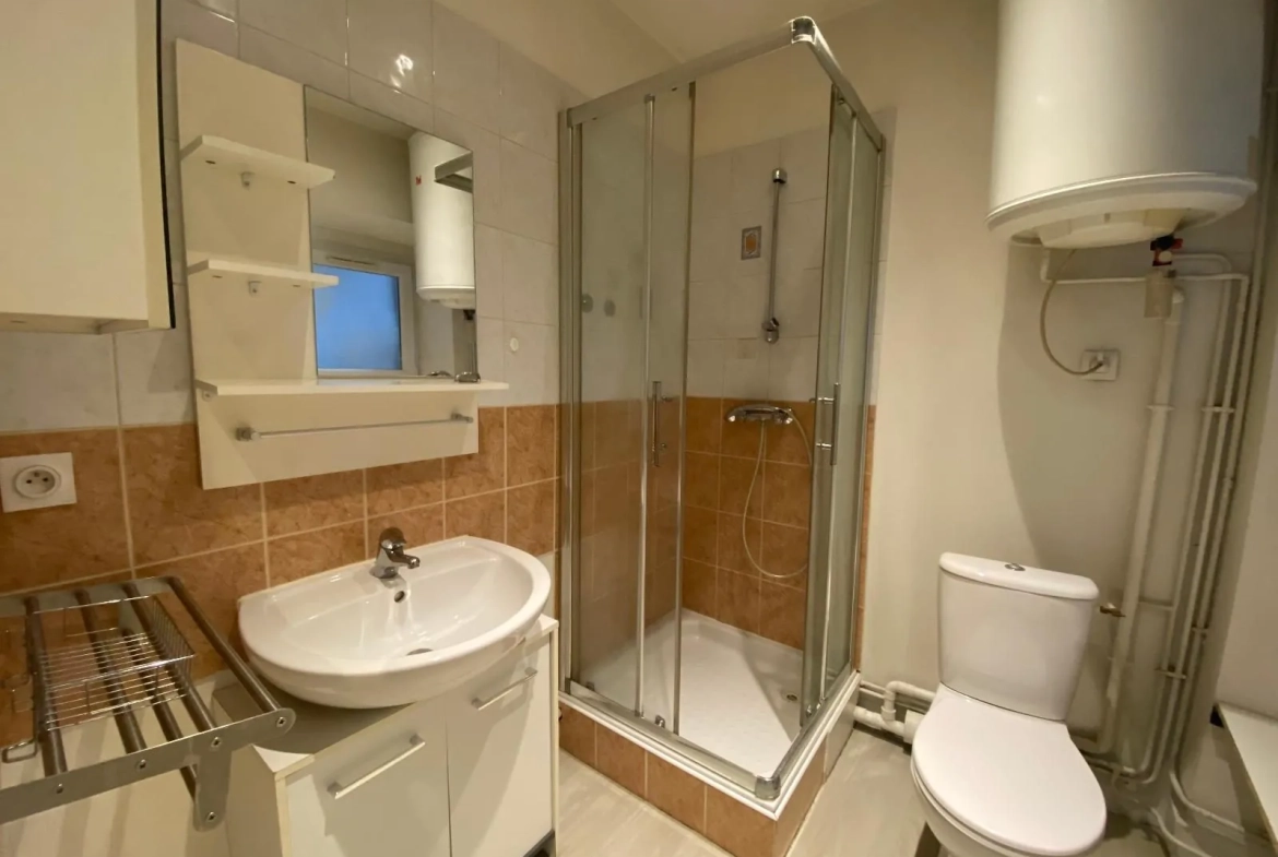 Appartement T2 de 38 m² à vendre à Saint-Laurent-du-Pont, investissement rentable 