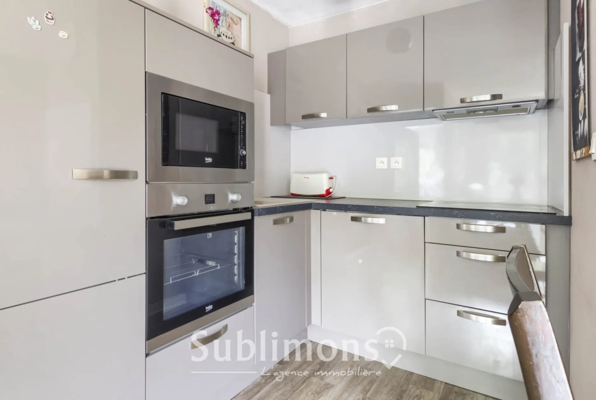 Appartement T2 à vendre à Nantes avec balcon dans quartier dynamique 