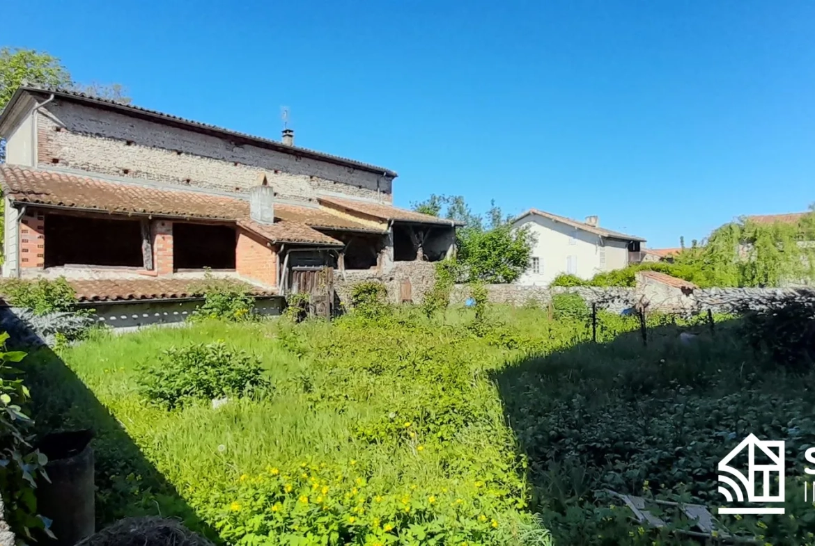 Maison ancienne à rénover avec jardin à Couladère - Opportunité d'investissement 
